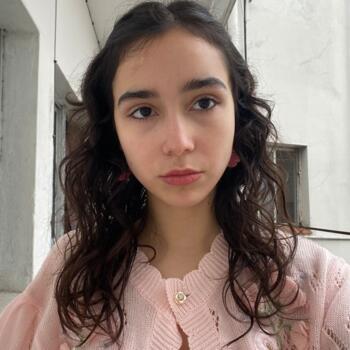 Babysitter in Montevideo: Valentina Russi