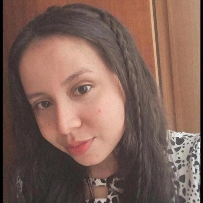 Babysitter in São Paulo: Laura