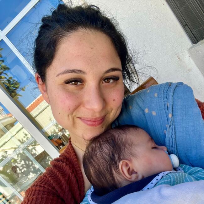 Trabalho de babysitting em Sesimbra: Daniela