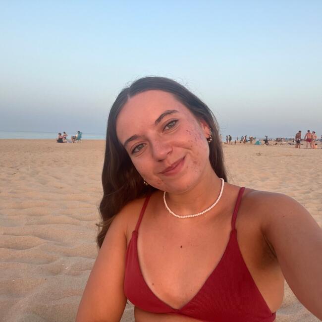 Babysitter in Evora: Mariana