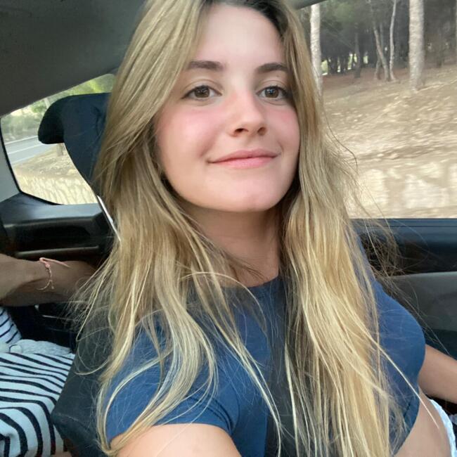 Canguro en Zaragoza: Inés