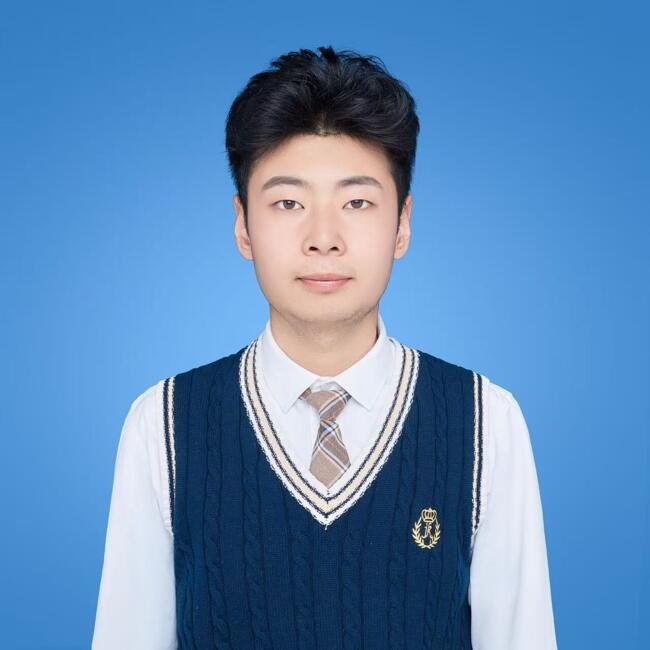 Baby-sitter à Reims: Wenbo