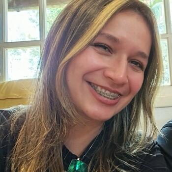 Babysitter São Paulo: Bruna Caroline