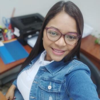 Babysitter in Castellon: Jesica