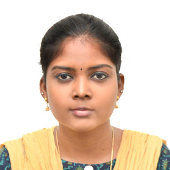 Babysitter in Chennai: Gayathri
