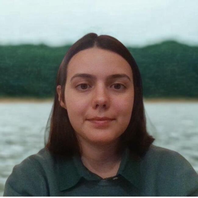 Babysitter in Lisbon: Teresa Medeiros