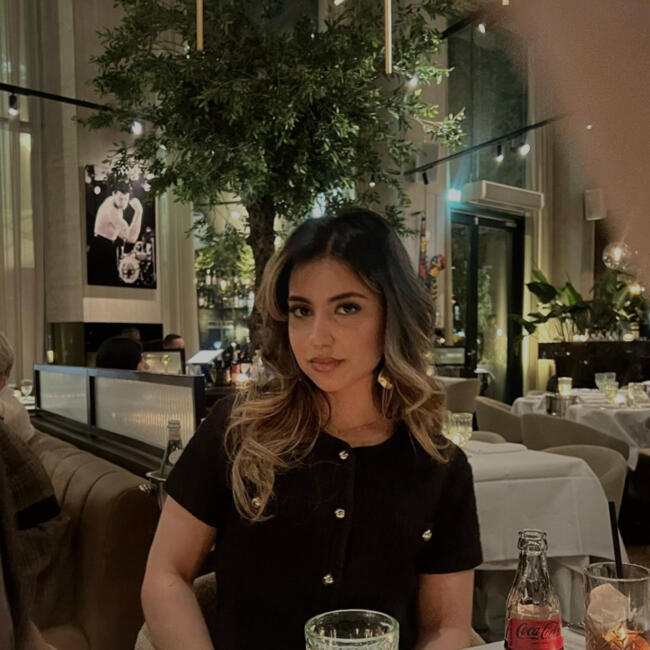 Oppas in Amsterdam: Hajar