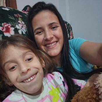 Babá em Novo Hamburgo: Paola