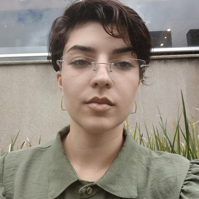 Babysitter in Muriaé: Emanuelly