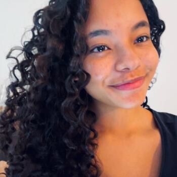 Babysitter Boca Raton: Ana Luiza