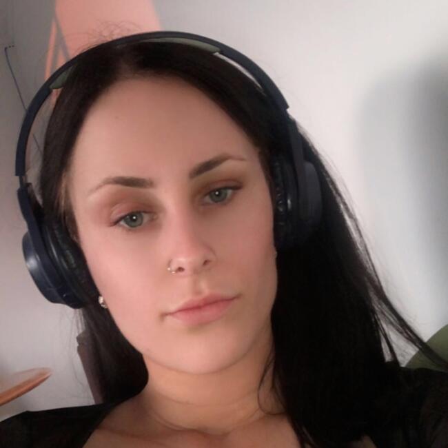 Babysitter in Auckland: Katija