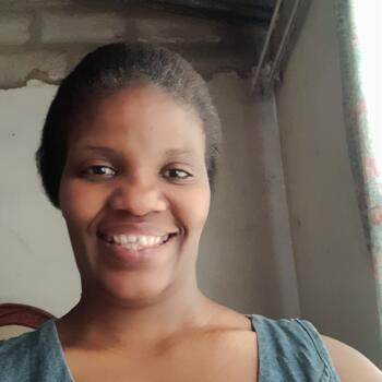 Nanny in Port Elizabeth: MILDRED