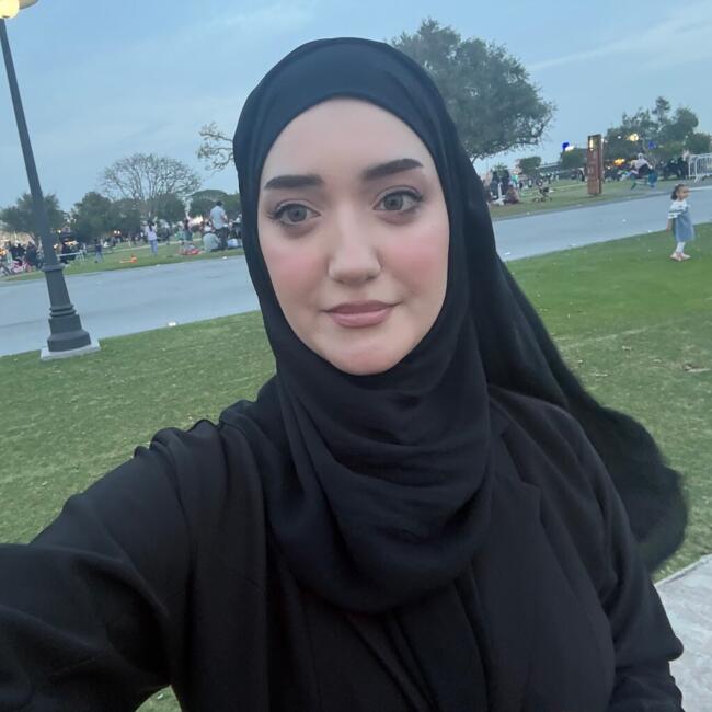 وظيفة جليسة أطفال في الريان: Yousra