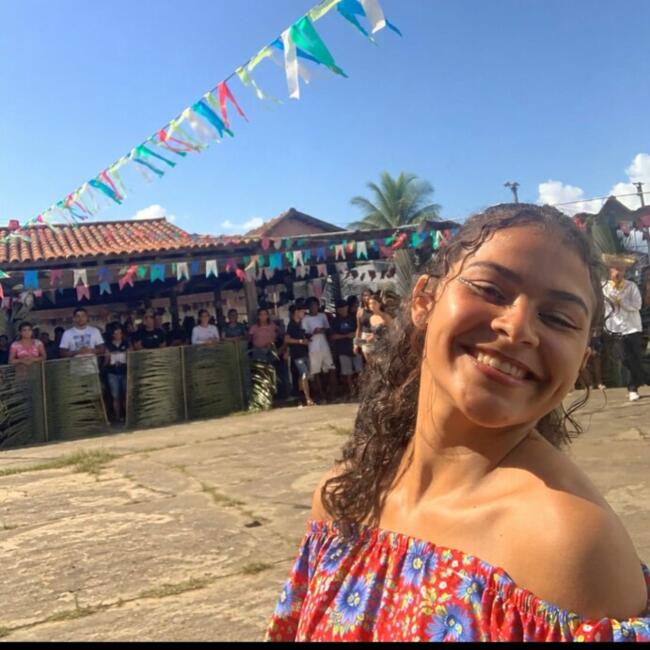 Babysitter in Ilhéus: Ariane Santos da