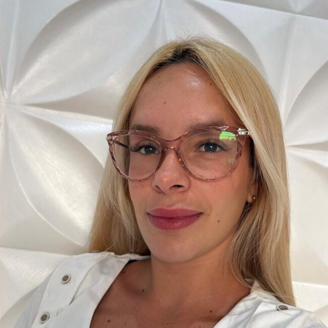 Babá em Rio de Janeiro: Erica