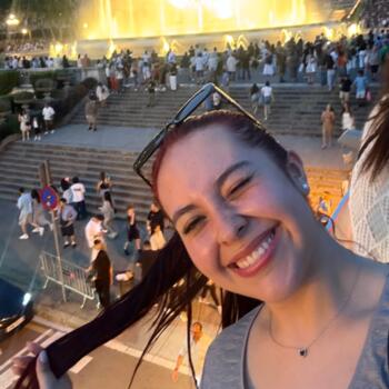 Babysitter in Barcelona: Allison