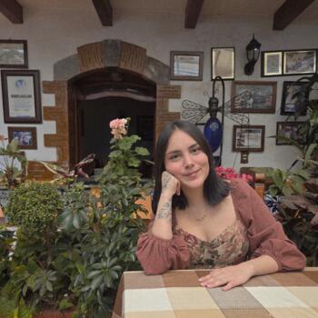 Babysitter in Ciudad Nezahualcoyotl: Amanda
