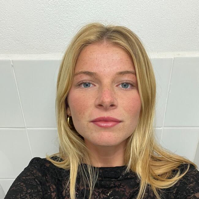 Babysitter in Boulogne-Billancourt: Salomé