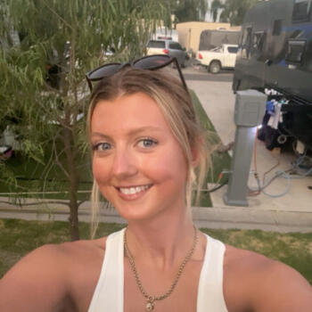 Babysitter in Geelong: Britney