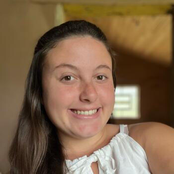 Babysitter in Piracaia: Vitoria