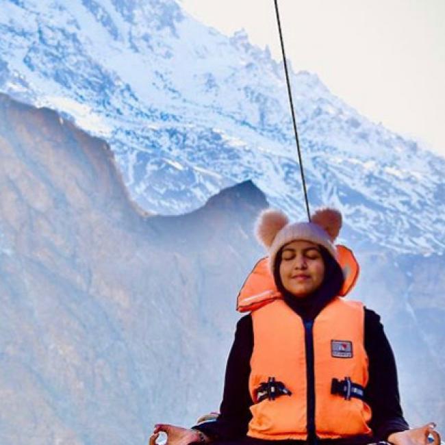 Baby-sitter in Burlington: Huda