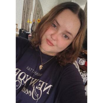 Babysitter in Coffs Harbour: Monique