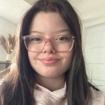 Babysitter Edmonton: Jessie