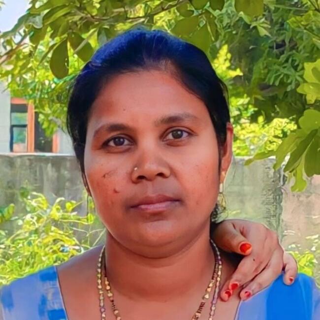 हैदराबाद में बेबीसिटर: Lakshmi