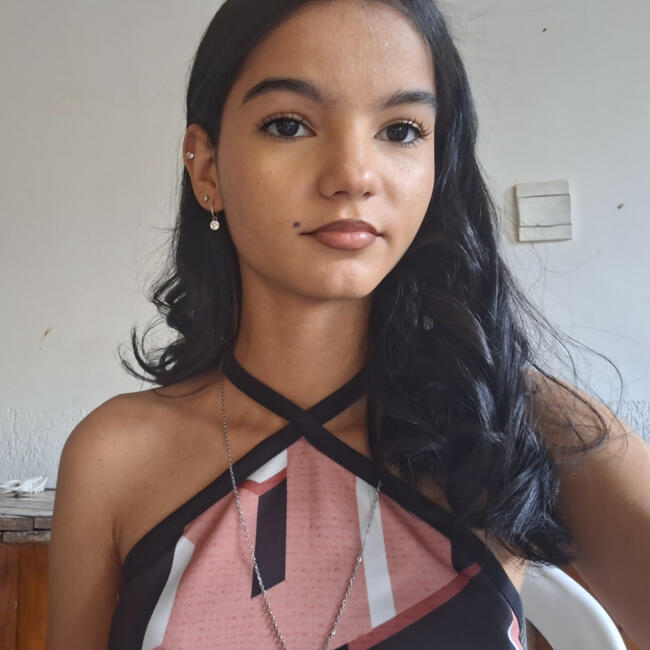 Babysitter in Montes Claros: Lavínia Rafaelle