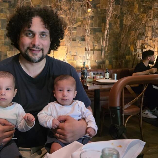 Emprego de babá em São Paulo: Efren