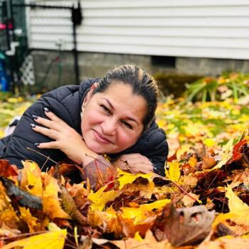 Babysitter in Lynden: Galaxia