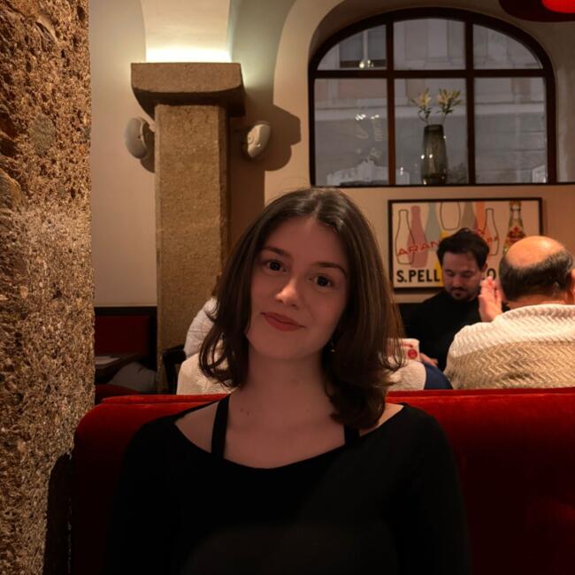 Babysitter in Hallein: Paula