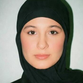 Babysitter in Hérouville-Saint-Clair: Fatma