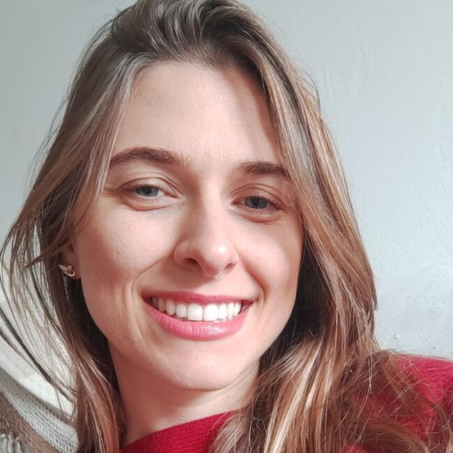 Babysitter in Canoas: Gislaine