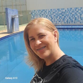 Babysitter Itapevi: Adriana