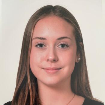 Canguro en Zaragoza: Paola