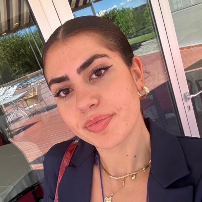 Babysitter in Portici: Serena