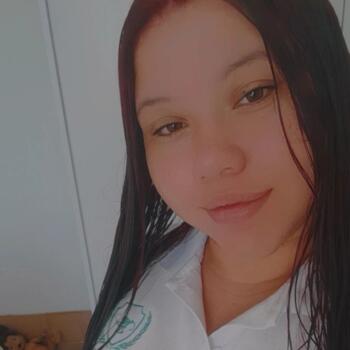 Babysitter in Belém: Ana jhennifer