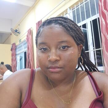 Babysitter Quatre Bornes: Maria Chabellie