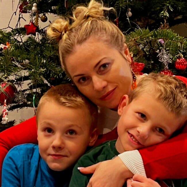 Babysitting job in Vatra: Elena