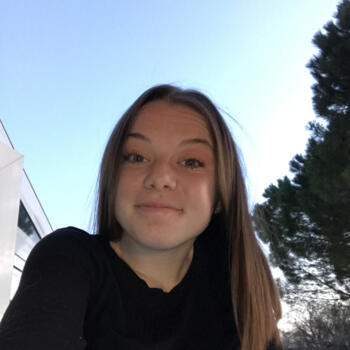 Baby-sitter in Lyon: Chloé