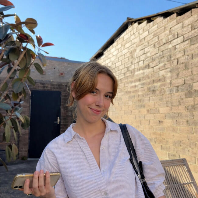 Babysitter in Melbourne: Milly