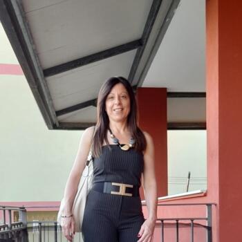 Babysitter a Napoli: Mina