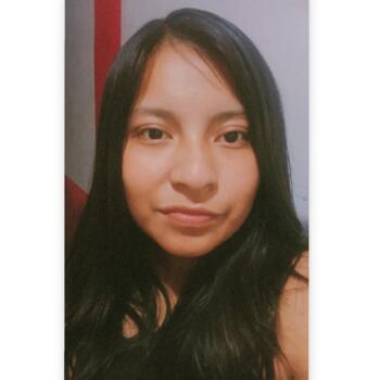 Niñera en San José: Elena