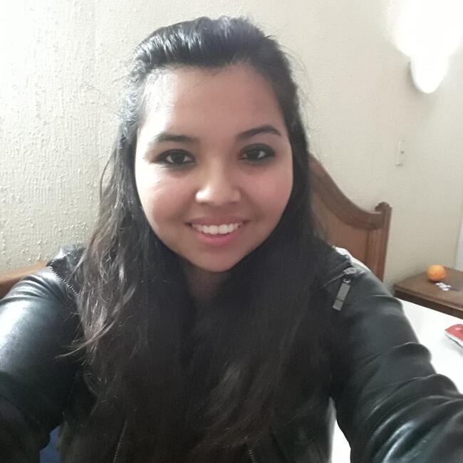 Trabajo para niñera en Maipú: Hellen