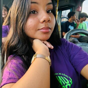 Babá em Paranaguá: Yasmim