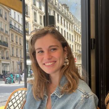 Babysitter Lyon: Eva