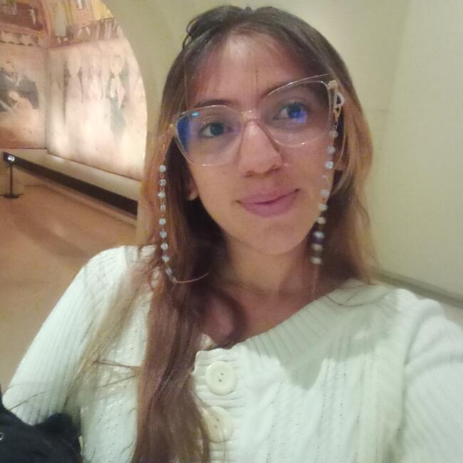 Nanny in La Croix-Blanche: Helen