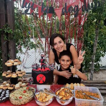 Babysitter in Westport: Nagihan