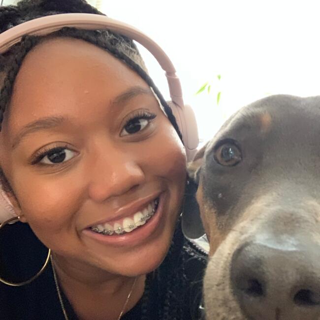 Babysitter in San Antonio: Niah